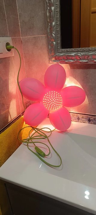 Luz decorativa infantil IKEA SMILA BLOMMA rosa