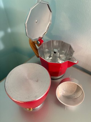 Cafetera Italiana Roja 6 Tazas (No inducción)