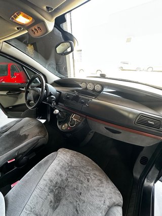 Citroen C8