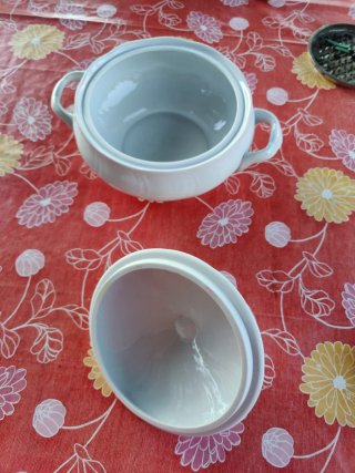 Sopera de porcelana Allegro