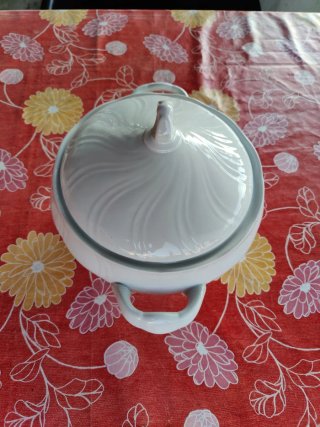 Sopera de porcelana Allegro