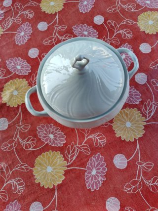 Sopera de porcelana Allegro
