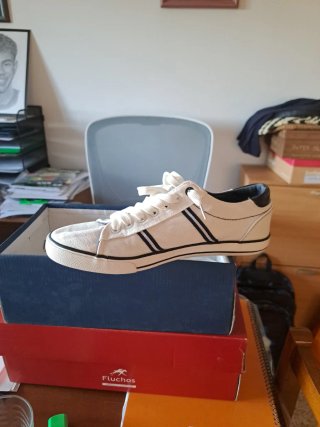 Zapatillas Tito Bluni Blancas y Negras