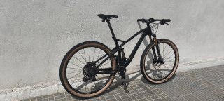 Megamo Track Elite 05  Bicicleta carbono doble