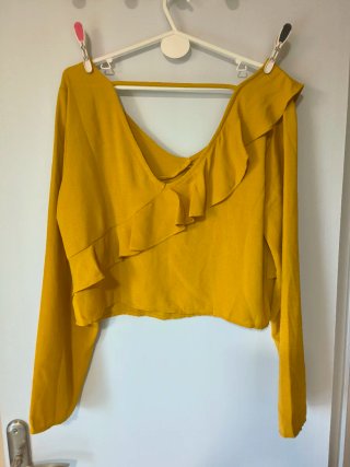 Blusa BanBat Amarilla Volantes Talla L