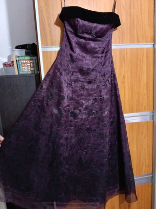 Vestido de fiesta morado y negro Talla XS