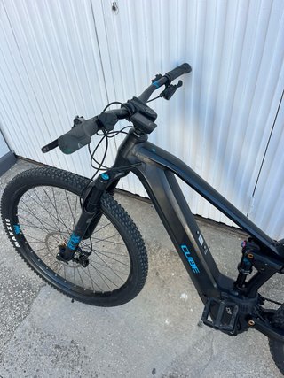 Cube stereo hybrid 120 race