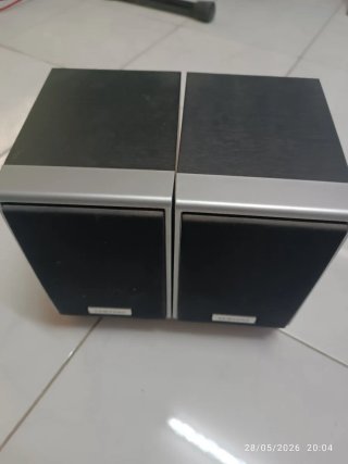 Amplificador Karaoke con dos altavoces Samsung.