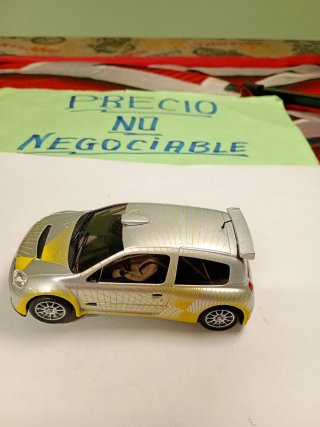 NINCO Renault Clio super 1600  con motor NC5
