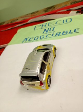 NINCO Renault Clio super 1600  con motor NC5