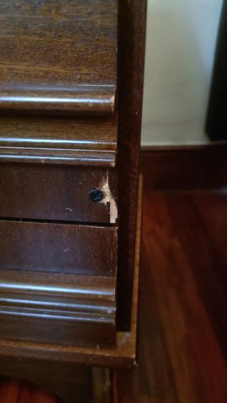 Mesita de noche madera maciza