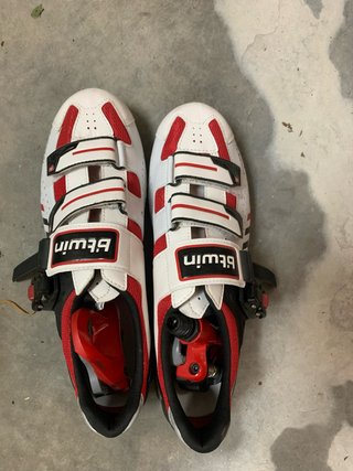 Zapatillas Ciclismo B'Twin Blancas y Rojas