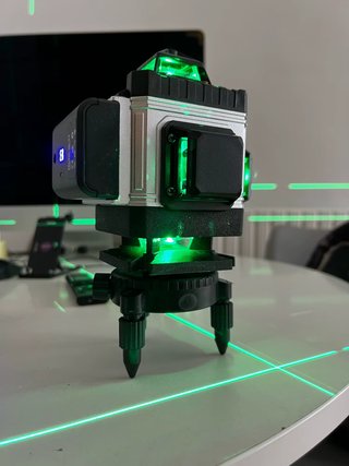Nivel laser verde 16 lineas 360