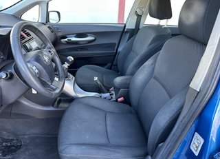 Toyota Auris 2011 ACCIDENTADO