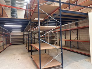 Scaffalature industriali per magazzino