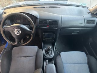 Golf MK4 1.6 Gasolina - Etiqueta C