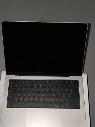 2021 MacBook Pro 14" M1 Pro 512GB 16GB / Completo