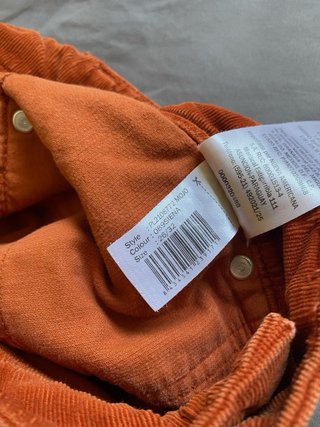 Pantalones de pana naranjas