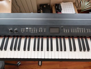 Piano Roland FP-7 Eléctrico