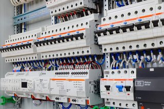 Servicio de electricidad general para viviendas