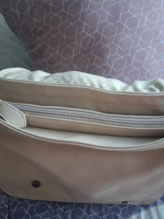 Bandolera beige tejida