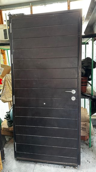 Puerta blindada madera entrada casa