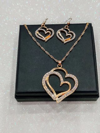 Set Collana e Orecchini Cuore Oro