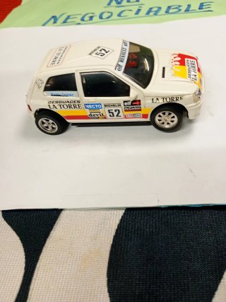 Ninco Renault Clio Desguace leer descripción