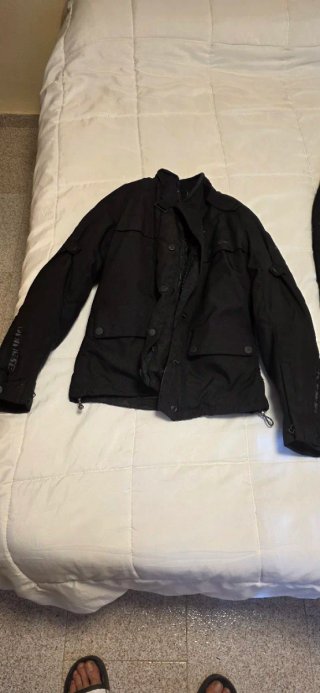 Chaqueta Moto Dainese D-Dry Negra. Nueva nueva