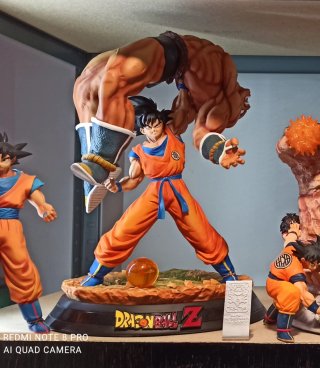 Figura Resina Dragon Ball Z Goku vs Nappa Tsume
