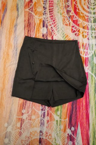Falda pantalón negra cintura alta