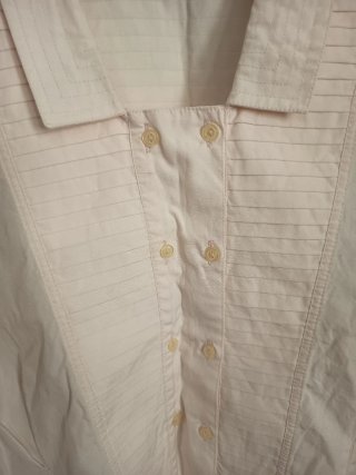 Camisa rosa claro. Vintage.
