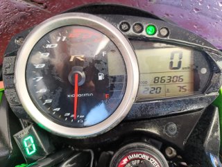 Kawasaki Z750R 2011 ITV Mayo 2028