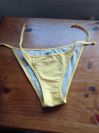 Bikini Brasileño Amarillo Talla Única