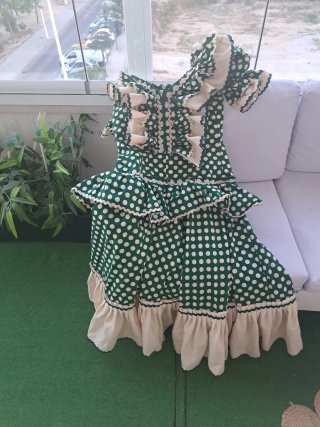 Vestido Rociero Verde Lunares