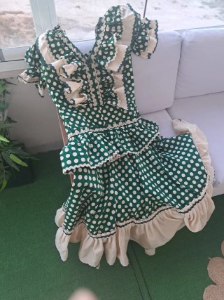 Vestido Rociero Verde Lunares