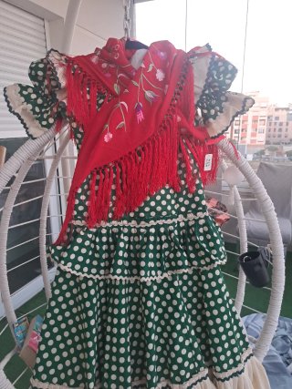 Vestido Rociero Verde Lunares