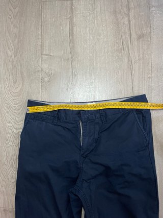Pantalón chino hombre azul marino