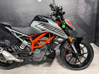 KTM Duke 125 ABS
