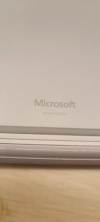 Microsoft Surface Book 2 13