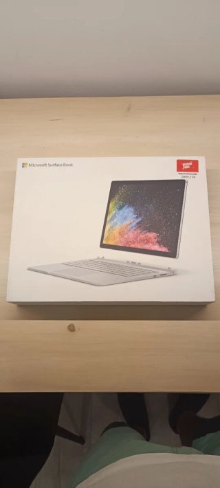 Microsoft Surface Book 2 13