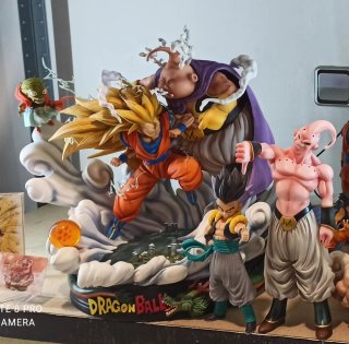 Resina Dragon Ball Goku SSJ3 vs Majin Buu
