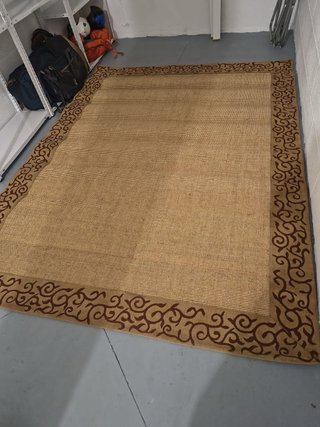 Alfombra Beige y Marrón con Diseño