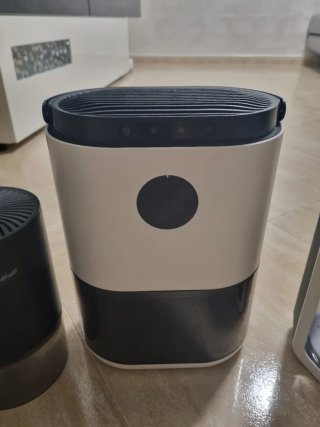 Vari deumidificatori. 5 unità