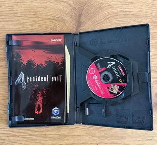 Resident Evil 4 - Nintendo GameCube