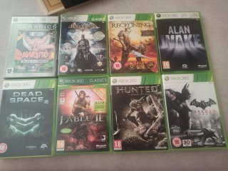 Conjunto di giochi Xbox 360: Fable II, Naruto, Batman...