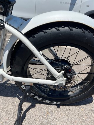 Bicicleta eléctrica plegable