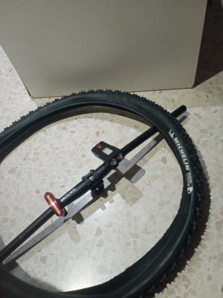 Pieza bicicleta 26 Zoom y Michelin