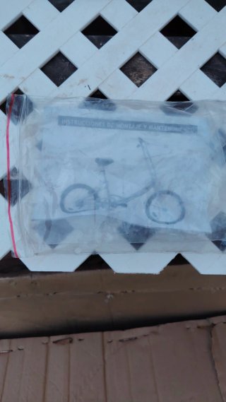 Bicicleta plegable plateada