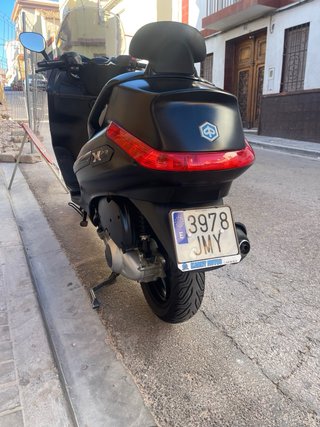 Piaggio X Evo 125 2016 Negra